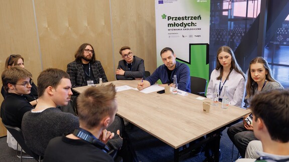  Koło Naukowe Stosunków Międzynarodowych na konferencji "NextGen - przyszłość w Unii" zorganizowanej przez ważne sprawy w Centrum Nauki Kopernik