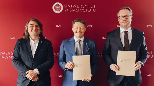 prof. Adam Bartnicki, prof. Mariusz Popławski i Paweł Prus